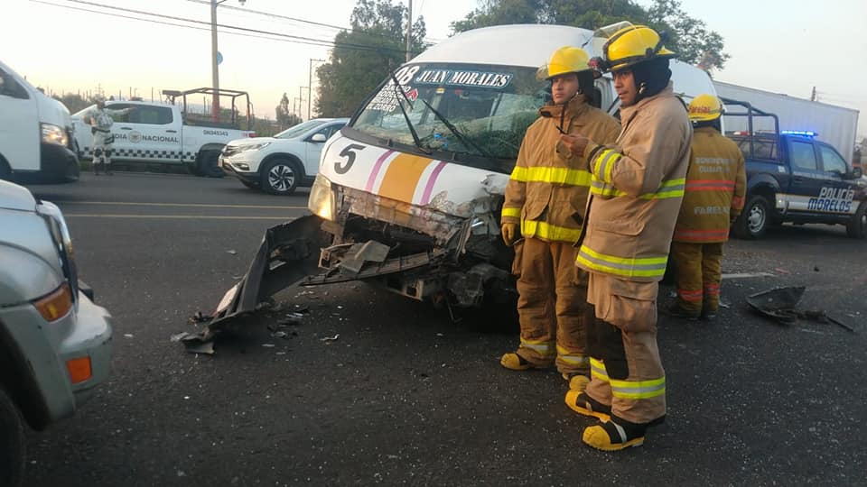 ROBAN Y RECUPERAN CAMIONETA DEL TRANSPORTE PÚBLICO EN CUAUTLA