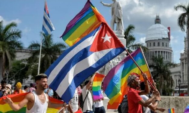 CUBA APRUEBA MATRIMONIO HOMOSEXUAL