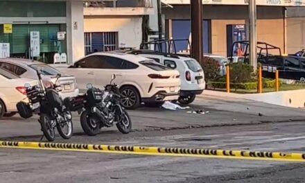 Asesinan a diputada local en la ciudad de cuernavaca cuándo supuestamente unos sujetos querían despojarla de su Automóvil.