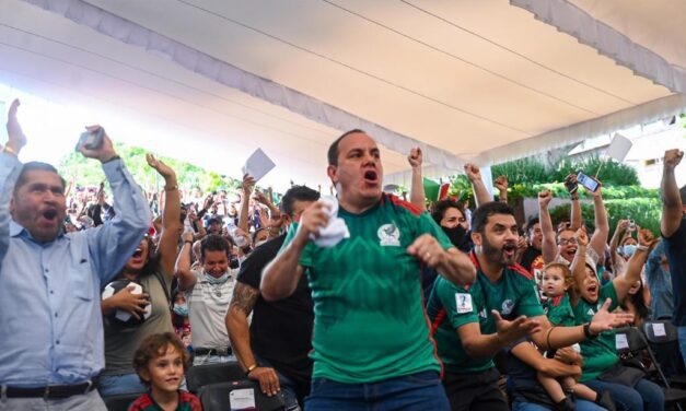 CIENTOS DE MORELENSES ACOMPAÑARON A CUAUHTÉMOC BLANCO EN EL ÚLTIMO PARTIDO MUNDIALISTA DE LA SELECCIÓN MEXICANA