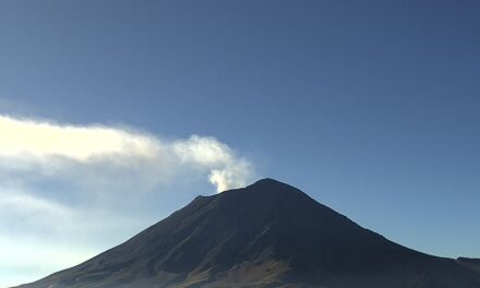 SIGUE HUMEANTE NUESTRO COLOSOMONITOREO DEL VOLCÁN POPOCATÉPETL