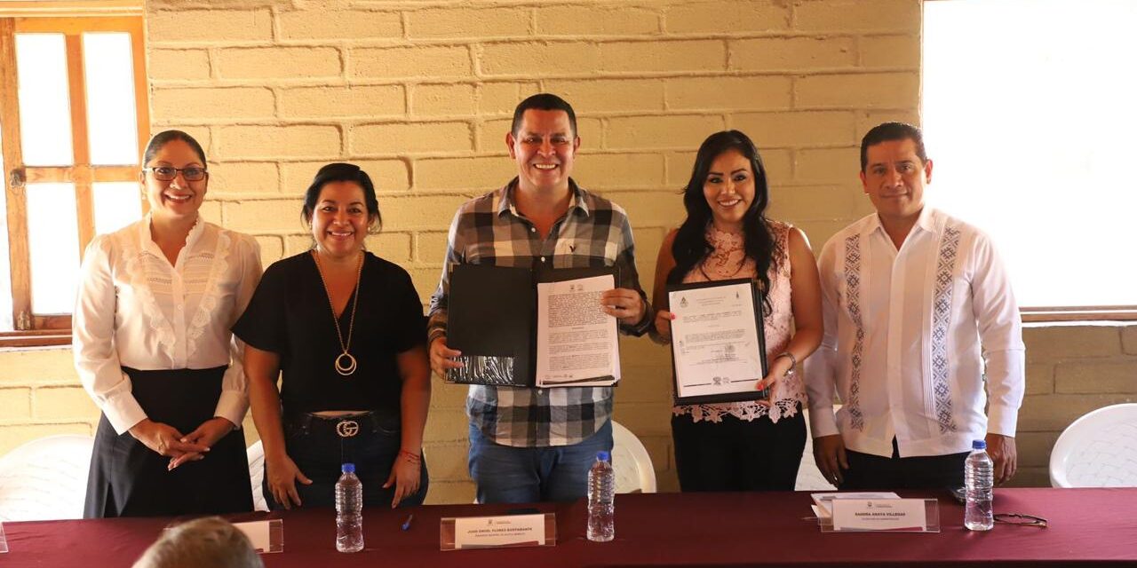 JOJUTLA RECIBIÓ EN COMODATO LA CASA ECOLÓGICA DE LA UNIDAD DE LOS MAESTROS DE TLATENCHI POR PARTE DE LA SECRETARÍA DE ADMINISTRACIÓN DEL GOBIERNO DEL ESTADO